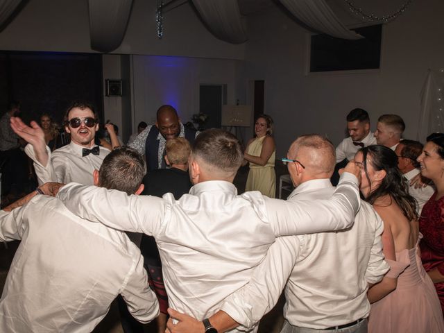 Le mariage de Alison et Jordan à Créon-d&apos;Armagnac, Landes 72