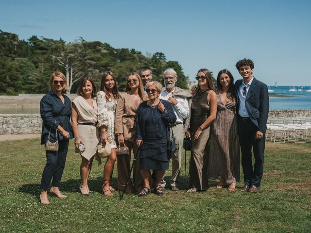 Le mariage de Romain et Noémie à Loctudy, Finistère 91