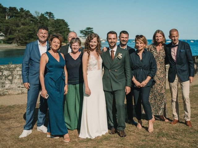 Le mariage de Romain et Noémie à Loctudy, Finistère 160