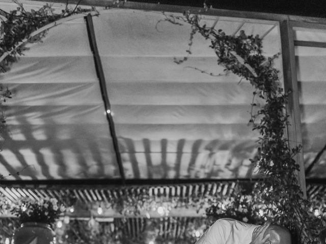 Le mariage de Alex et Annalise à Saint-Tropez, Var 14