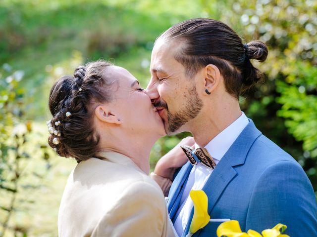 Le mariage de Florent et Lola à Le Haut-Bréda, Isère 15