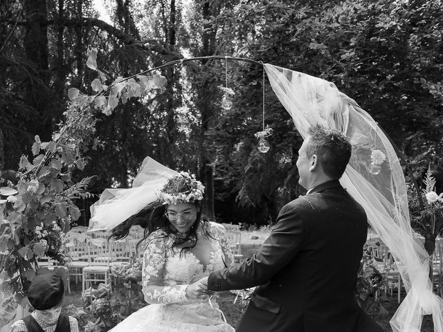 Le mariage de Mickael et Clémentine à Mortagne-sur-Gironde, Charente Maritime 10