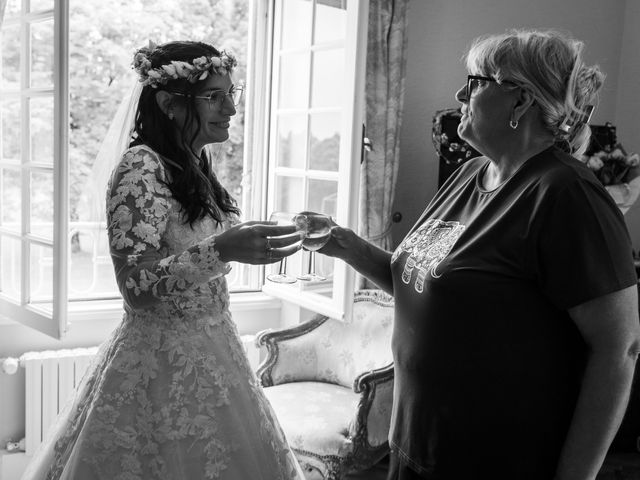 Le mariage de Mickael et Clémentine à Mortagne-sur-Gironde, Charente Maritime 21