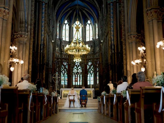 Le mariage de Julien et Émilie à Voiron, Isère 9