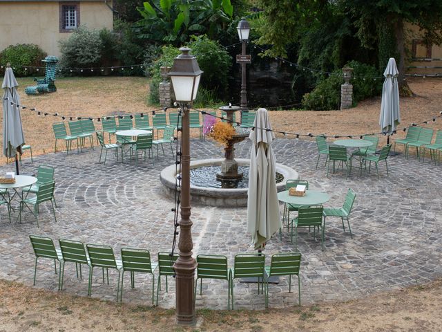 Le mariage de Tom et Camille à Vaugrigneuse, Essonne 3