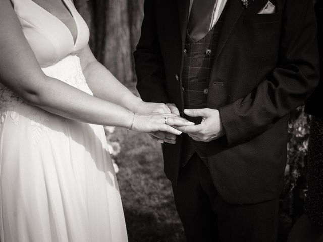 Le mariage de Tom et Camille à Vaugrigneuse, Essonne 61