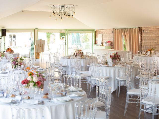 Le mariage de Tom et Camille à Vaugrigneuse, Essonne 74