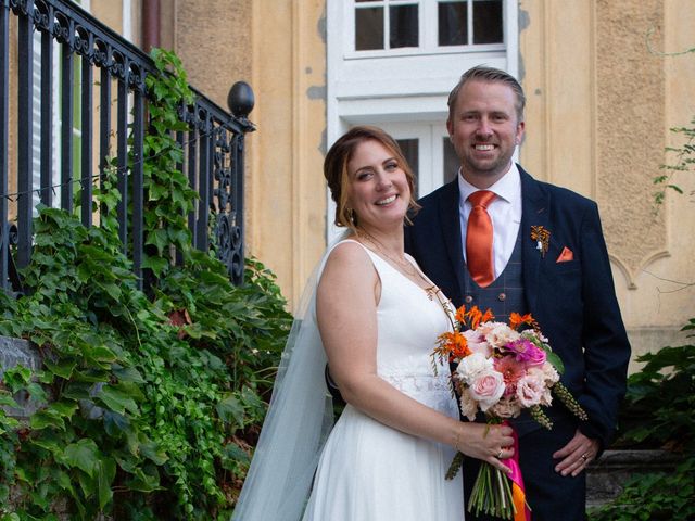 Le mariage de Tom et Camille à Vaugrigneuse, Essonne 94
