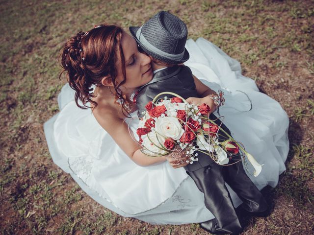 Le mariage de Ludovic et Karine à Rouillac, Charente 6