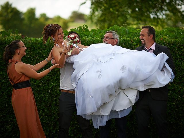 Le mariage de Ludovic et Karine à Rouillac, Charente 14