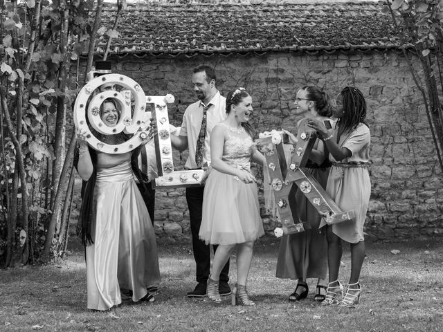 Le mariage de Ludovic et Karine à Rouillac, Charente 32