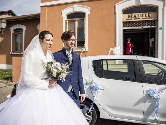 Le mariage de Alban et Pauline à Saint-Pierre-de-Chandieu, Rhône 1