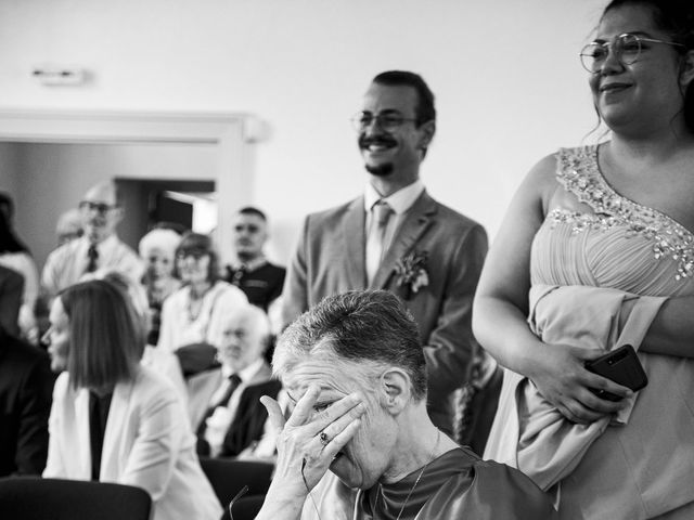 Le mariage de Alban et Pauline à Saint-Pierre-de-Chandieu, Rhône 13