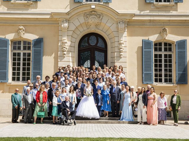 Le mariage de Alban et Pauline à Saint-Pierre-de-Chandieu, Rhône 38