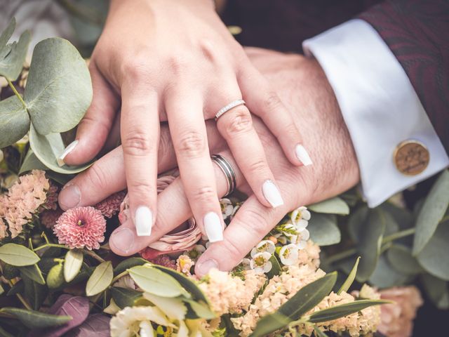 Le mariage de Julien et Adeline à Aigrefeuille-d&apos;Aunis, Charente Maritime 5