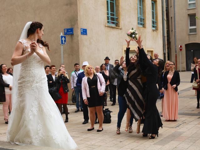 Le mariage de Alexandre et Cyrielle à Thionville, Moselle 17