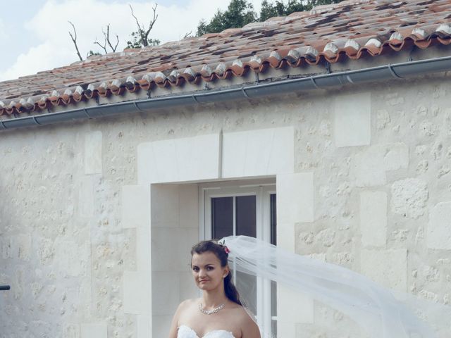 Le mariage de Valentin et Typhanie à Saint-Porchaire, Charente Maritime 9