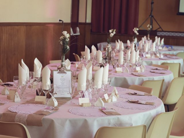 Le mariage de Valentin et Typhanie à Saint-Porchaire, Charente Maritime 15