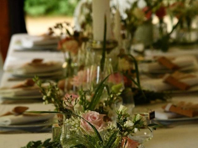 Le mariage de Cédric et Emilie à Truyes, Indre-et-Loire 5