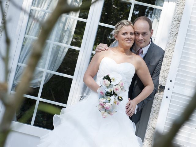 Le mariage de Benjamin et Isabelle à L&apos;Isle-sur-le-Doubs, Doubs 29