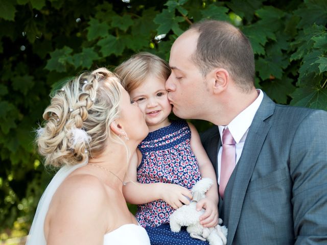 Le mariage de Benjamin et Isabelle à L&apos;Isle-sur-le-Doubs, Doubs 31