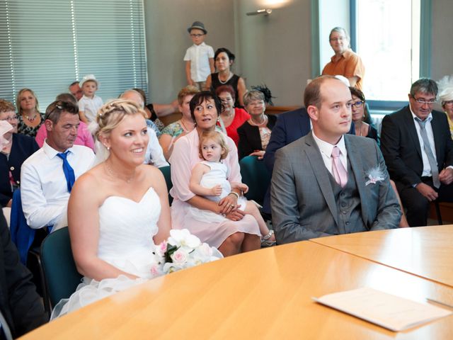 Le mariage de Benjamin et Isabelle à L&apos;Isle-sur-le-Doubs, Doubs 52