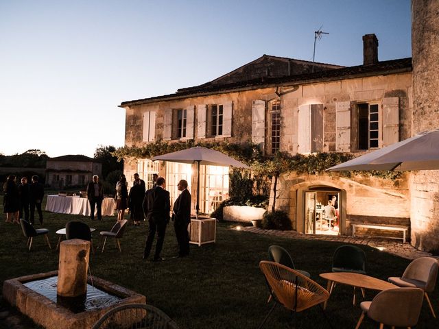 Le mariage de Guillaume et Alexandra à Port-d&apos;Envaux, Charente Maritime 51