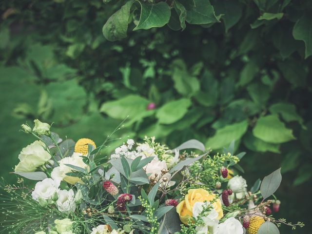 Le mariage de Jean Sébastien et Lucie à Semur-en-Auxois, Côte d&apos;Or 14