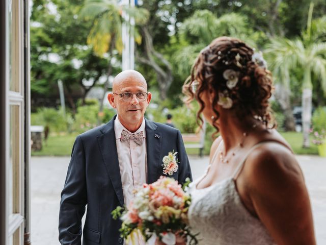 Le mariage de Joel et Marie Luce à Saint-Leu, La Réunion 31