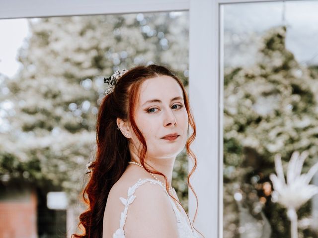 Le mariage de Valentin et Axelle à Fléchin, Pas-de-Calais 32