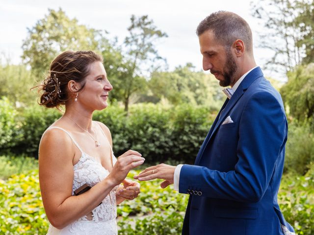 Le mariage de Sylvain et Camille à Donville-les-Bains, Manche 13