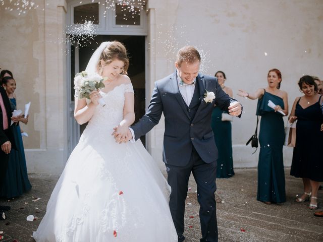 Le mariage de Anthony et Charlène à Lyons-la-Forêt, Eure 7