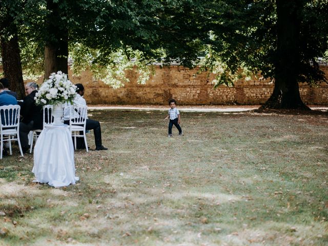 Le mariage de Anthony et Charlène à Lyons-la-Forêt, Eure 12