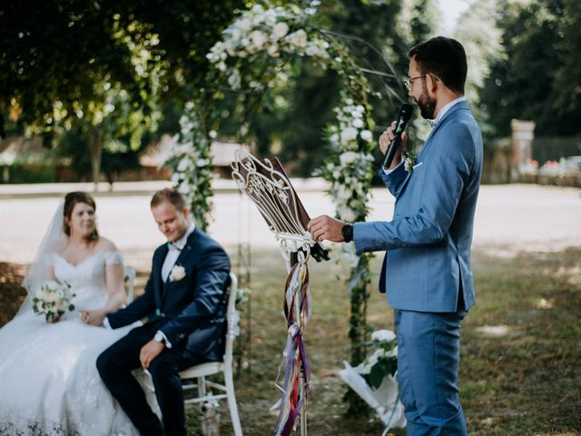 Le mariage de Anthony et Charlène à Lyons-la-Forêt, Eure 18