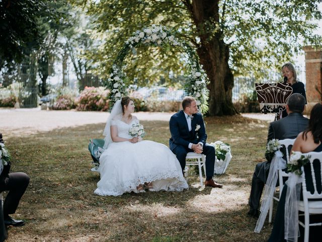 Le mariage de Anthony et Charlène à Lyons-la-Forêt, Eure 26