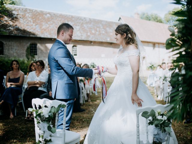 Le mariage de Anthony et Charlène à Lyons-la-Forêt, Eure 32