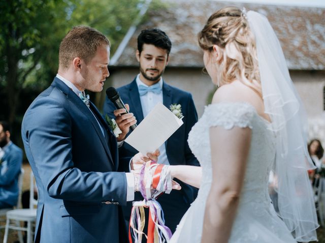 Le mariage de Anthony et Charlène à Lyons-la-Forêt, Eure 35