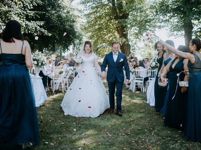 Le mariage de Anthony et Charlène à Lyons-la-Forêt, Eure 47