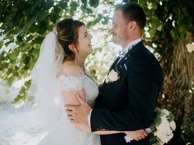 Le mariage de Anthony et Charlène à Lyons-la-Forêt, Eure 58