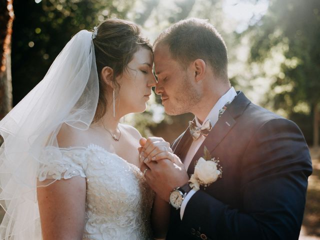 Le mariage de Anthony et Charlène à Lyons-la-Forêt, Eure 69