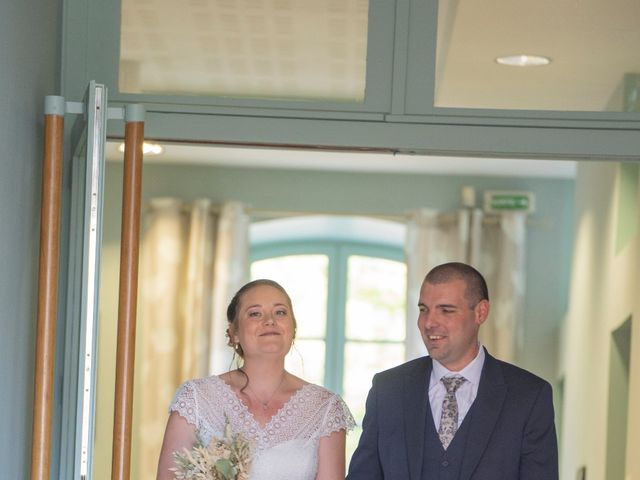 Le mariage de Damien  et Cassandre  à Exideuil, Charente 4