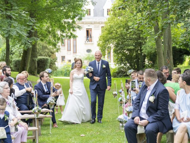 Le mariage de Denis et Anne à Agny, Pas-de-Calais 14