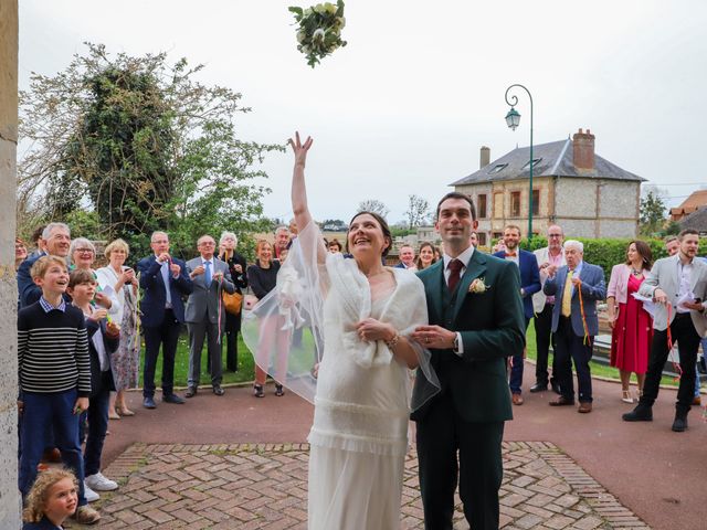 Le mariage de Eric et Charlotte à Forges-les-Eaux, Seine-Maritime 38