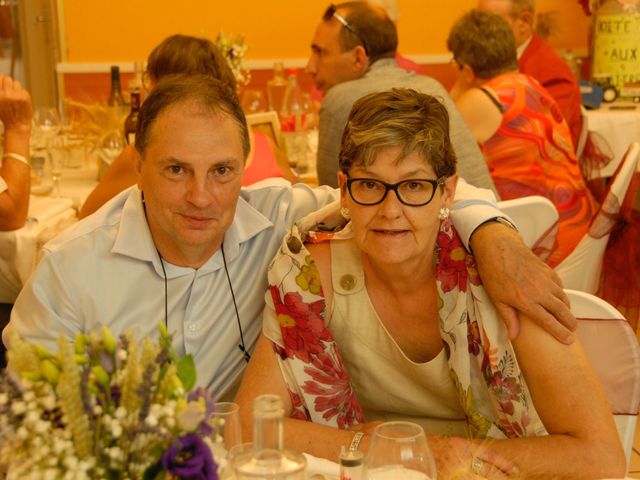 Le mariage de Olivier et Sandrine à Saint-Ignat, Puy-de-Dôme 34