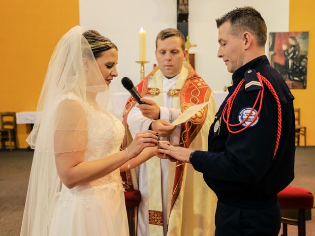 Le mariage de Florian et Amandine à Livry-Gargan, Seine-Saint-Denis 90