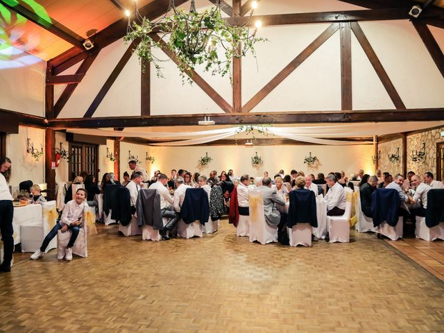 Le mariage de Florian et Amandine à Livry-Gargan, Seine-Saint-Denis 159