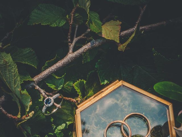 Le mariage de Lucie et Emmanuel à Savigneux, Loire 3