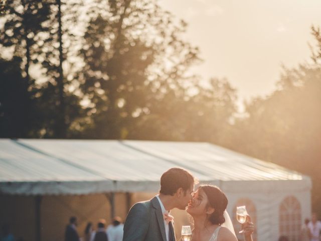 Le mariage de Lucie et Emmanuel à Savigneux, Loire 71