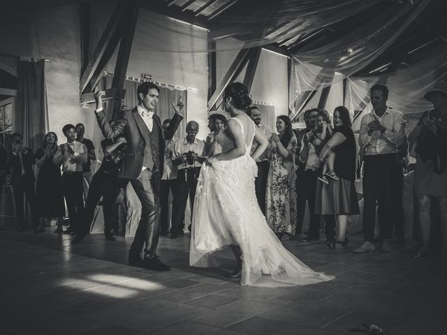 Le mariage de Lucie et Emmanuel à Savigneux, Loire 92