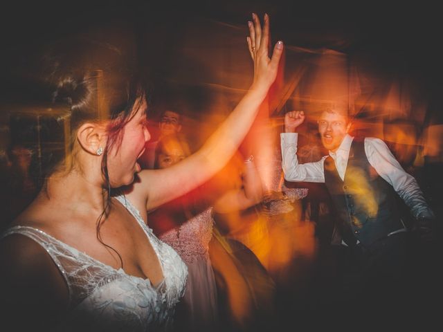 Le mariage de Lucie et Emmanuel à Savigneux, Loire 111